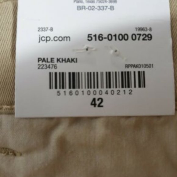 St John's Bay Shorts Comfort Stretch Mens Chino Pale Khaki Belted Size 42 - Picture 5 of 5